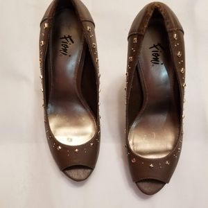 Fioni brown studded Size 8 peep-toe 4-inch heels